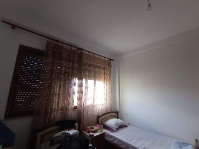 Tirane, shitet Vile 5+1+A+BLK Kati 2, 229 m² 275.000 Euro (pasho hysa)