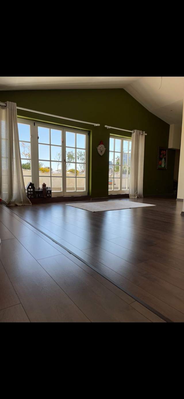 Tirane, shes apartament 3+1+BLK Kati 5, 337 m² 1.246 Euro/m2 (LIMAN KABA)