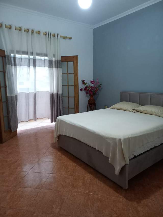 Tirane, jepet me qera apartament 1+1+BLK Kati 2, 75 m² 30.000 Leke (andon frasheri)