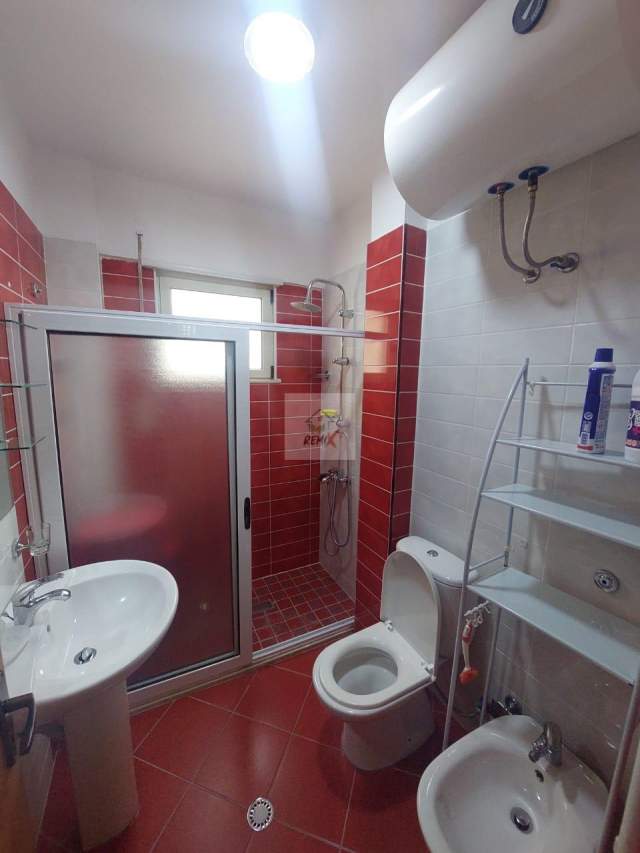 Durres, jepet me qera apartament 2+1+A+BLK Kati 7, 105 m² 500 Euro