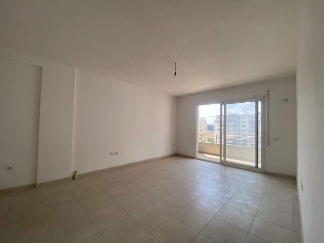 Tirane, shes apartament 1+1+BLK Kati 6, 78 m² 90.000 Euro
