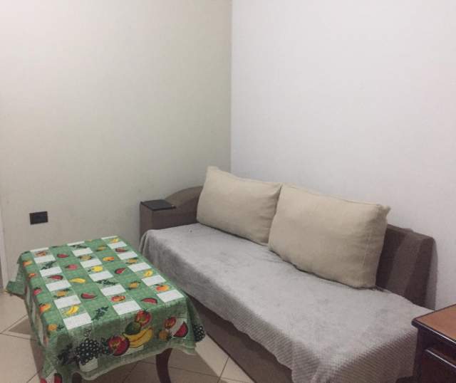 Tirane, jepet me qera apartament 1+1 Kati 2, 60 m² 250 Euro (Perball Kompleksit Molla Astir)