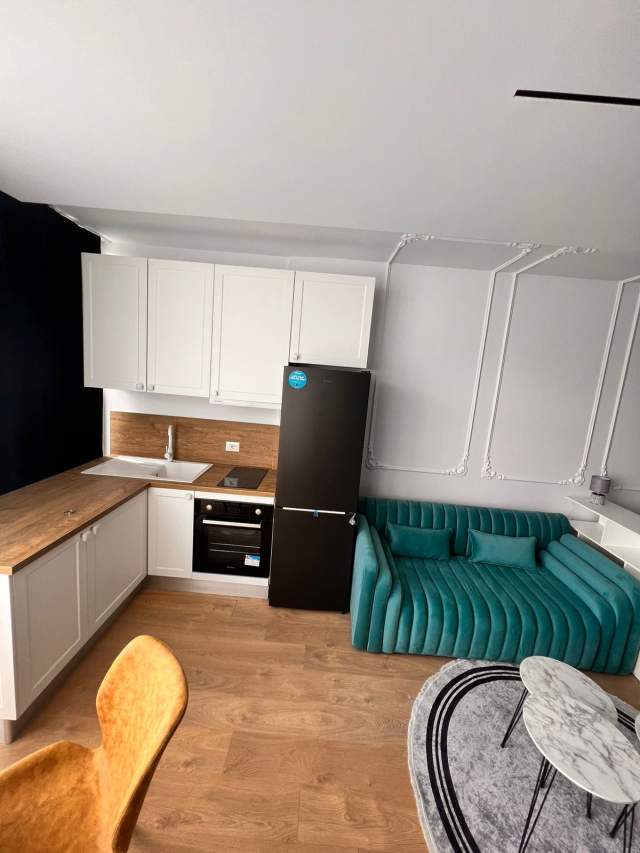 Tirane, jap me qera apartament 1+1 Kati 2, 35 m² 450 Euro (rruga jordan misja)