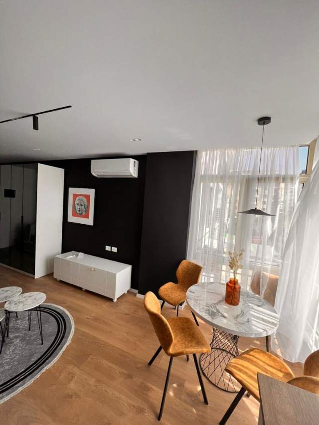 Tirane, jap me qera apartament 1+1 Kati 2, 35 m² 450 Euro (rruga jordan misja)