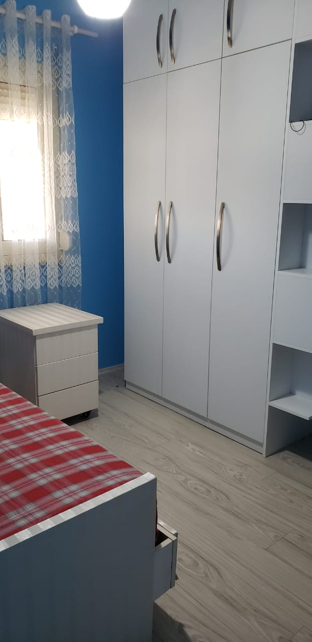 Shqiperi, jepet me qera apartament 2+1+BLK Kati 2, 86 m² 35.000 Leke (Kodra EDiellit/ Nj. Bashkiake 13)