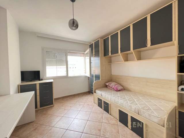 Tirane, shitet apartament 2+1+BLK Kati 10, 98 m² 180.000 Euro (Komuna e Parisit)