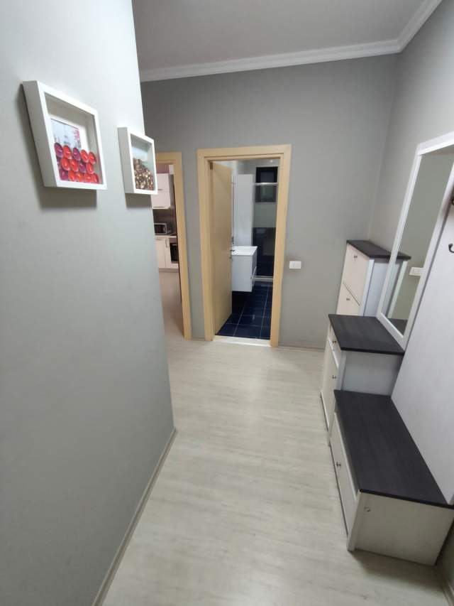 Tirane, jepet me qera apartament 1+1+BLK Kati 5, 67 m² 43.000 Leke