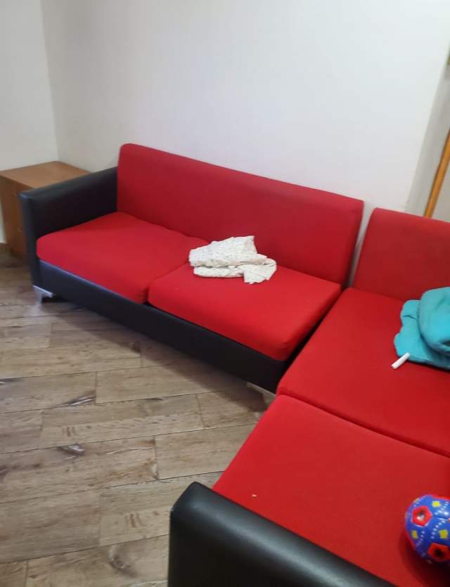 Tirane, jepet me qera Vile 1+1 Kati 1, 60 m² 30.000 Leke (Fundi Rruges Burgut, Pran Kolegjit Beder)