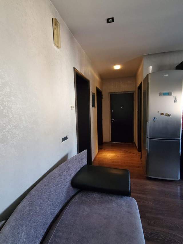 Tirane, jepet me qera apartament 2+1 Kati 5, 80 m² 500 Euro (Arkitekt Kasemi)