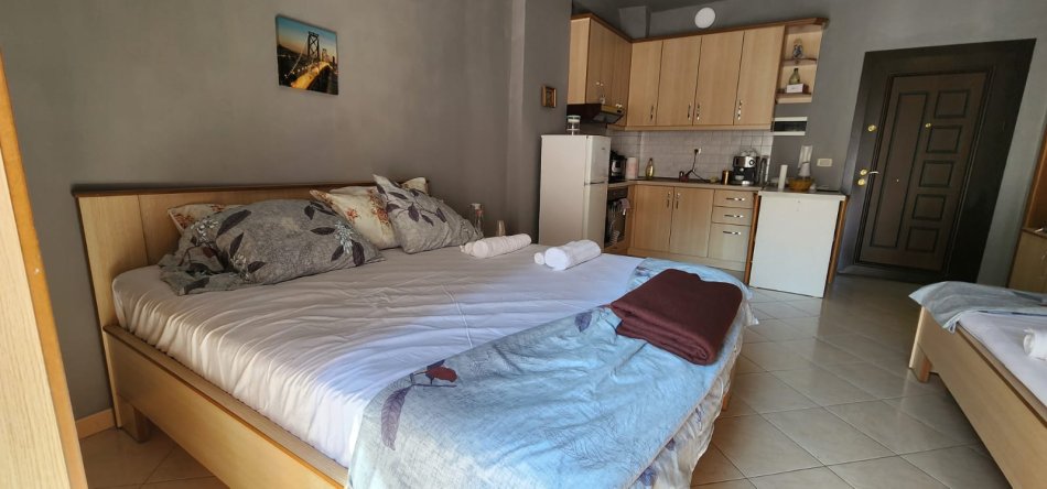 Vlore Lungomare  Kati 3, 1 m² 25 € )