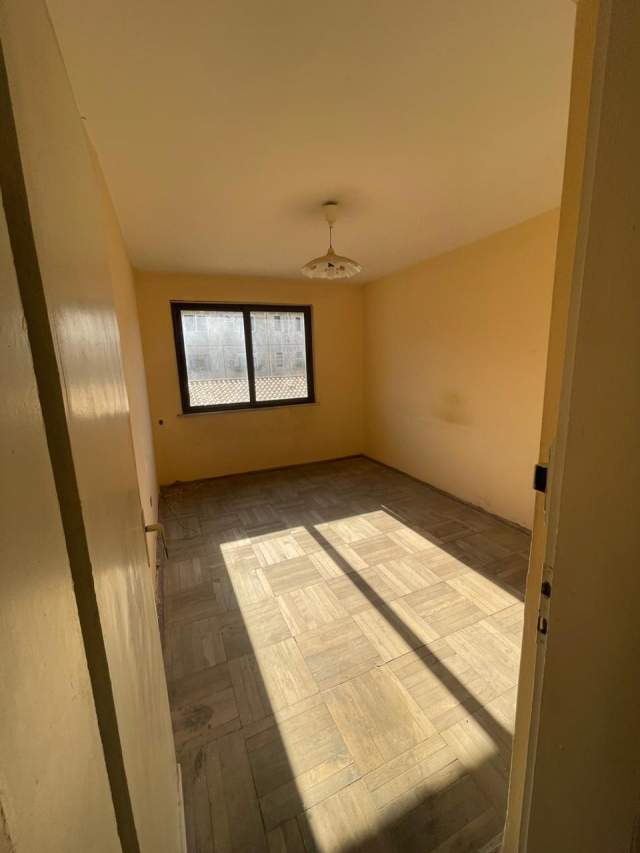 Tirane, shes apartament 1+1+BLK Kati 4, 55 m² 74.000 Euro (OXHAKU,XHAMIA XHURA)