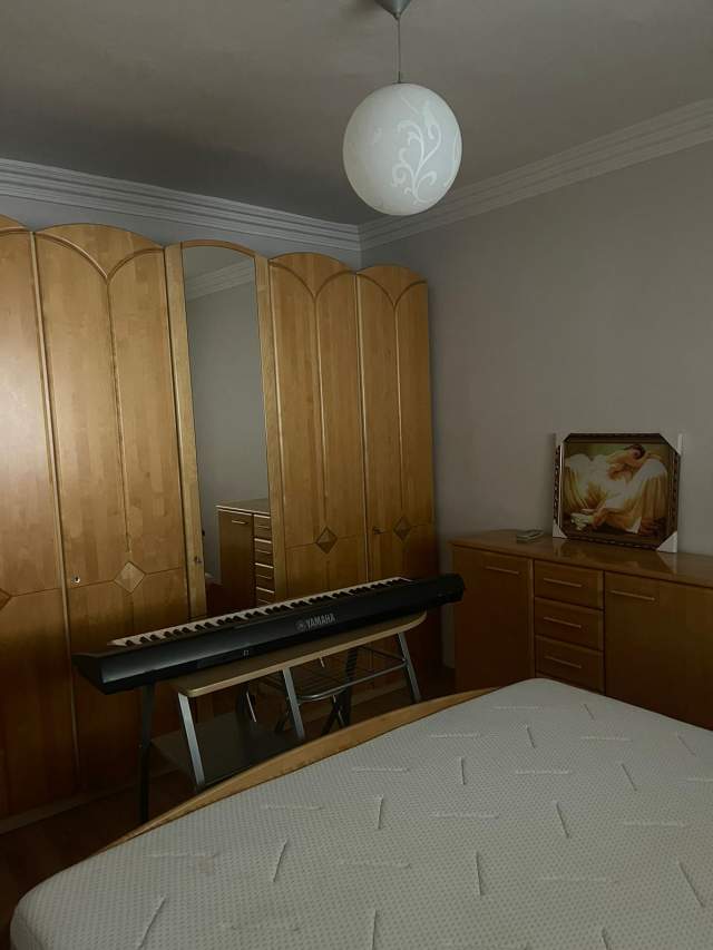 Tirane, jepet me qera apartament 2+1 Kati 2, 76 m² 450 Euro (Pazari i Ri)
