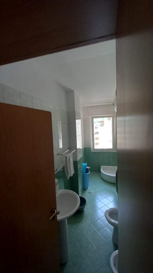 Durres, shitet apartament 1+1+BLK Kati 3, 68 m² 65.000  (SHKEMBI I KAVAJES)