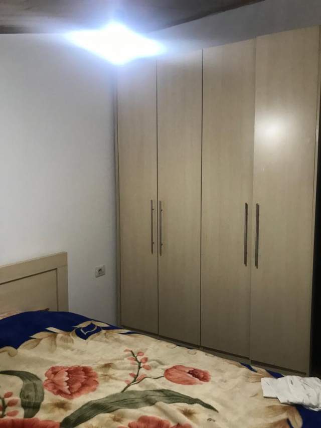 Tirane, jepet me qera apartament 1+1+BLK Kati 4, 70 m² 500 Euro (elbasanit)