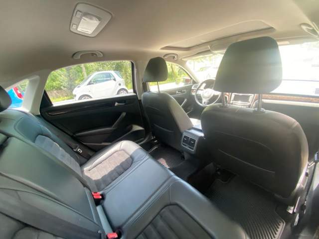 Tirane, shitet makine Volkswagen Passat Viti 2014, 10.290 Euro