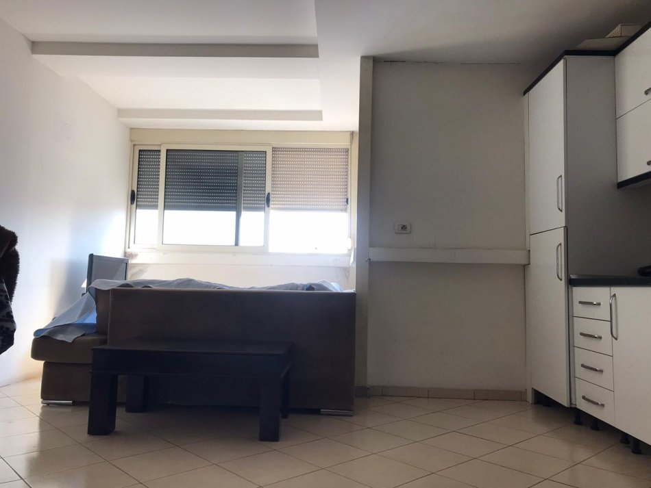 Shitet apartament 2+1 në zonen e Unazes së Re,Astir.