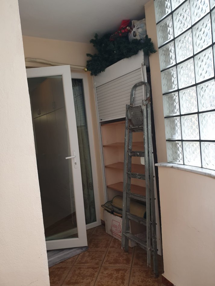 Shitet Apartament 2+1 ne bllok