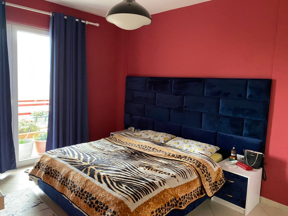 Tirane, Shitet 2+1+2+2, Kati 3, 123m², 134.000€ (Fresku, Kompleksi Trebicka)