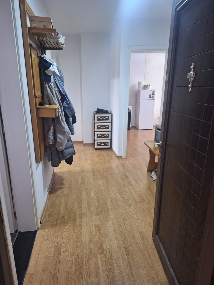 Tirane, jepet me qera apartament 2+1 Kati 6, 68 m² 380 € (Niko Avrami përballë shkollës 9-vjecare Bajram Curri)
