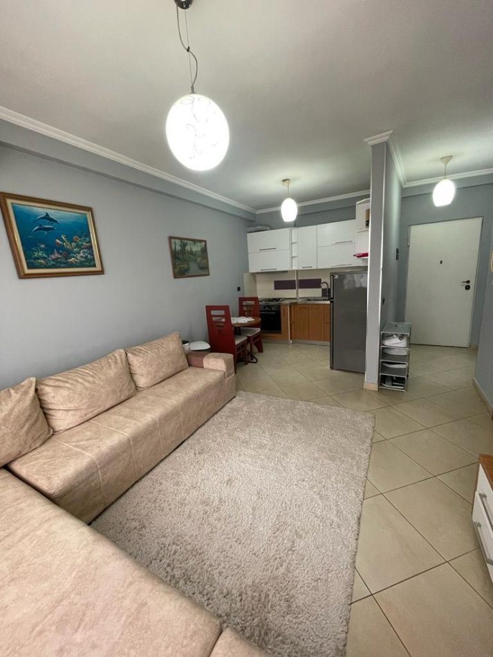Tirane, shitet apartament 1+1, Kati 5, 57 m² (Fresku)