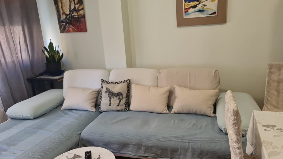 Tirane, jepet me qera apartament 1+1+Ballkon Kati 2, 65 m² 500 € (Komuna E Parisit)