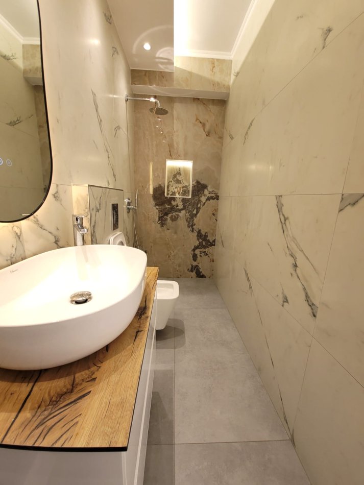 Tirane, shes apartament 2+1+Ballkon, Kati 7, 95 m² 210,000 € (Zogu i zi)