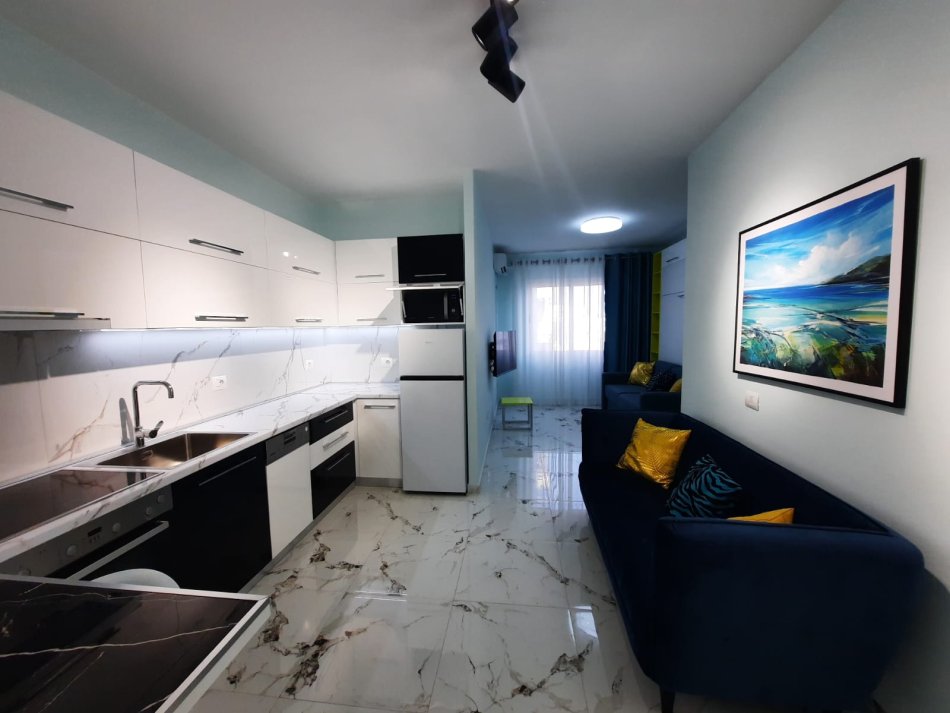 Tirane, jap me qera garsonier 1+1 Kati 5, 43 m² 450 € (Don Bosko)
