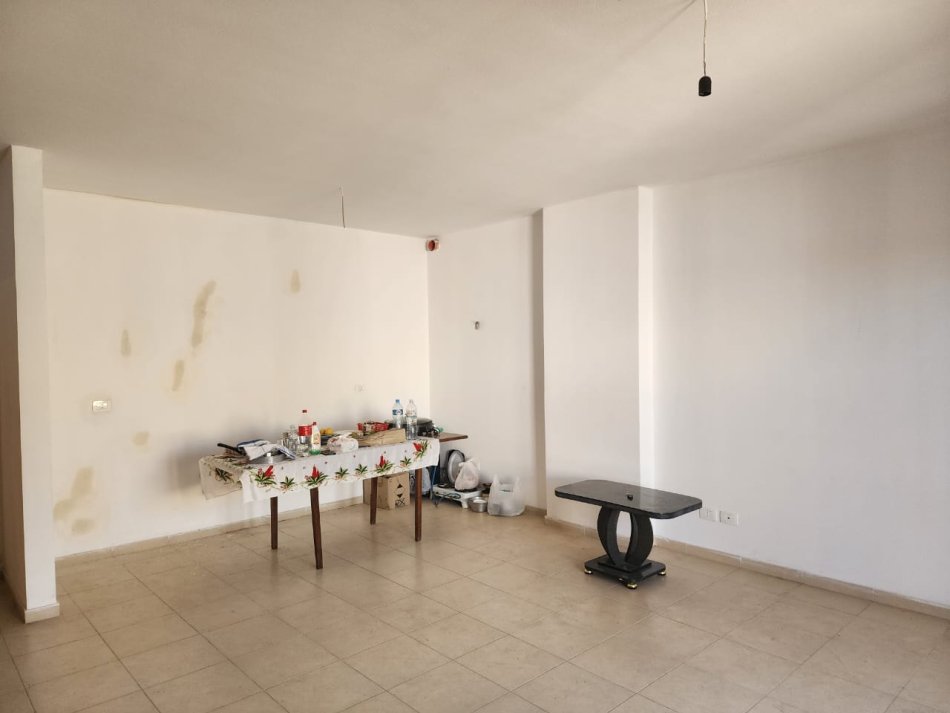Durres, shes apartament 3+1+Ballkon Kati 3, 134 m² 110.000 € (Tropikal, Durres)