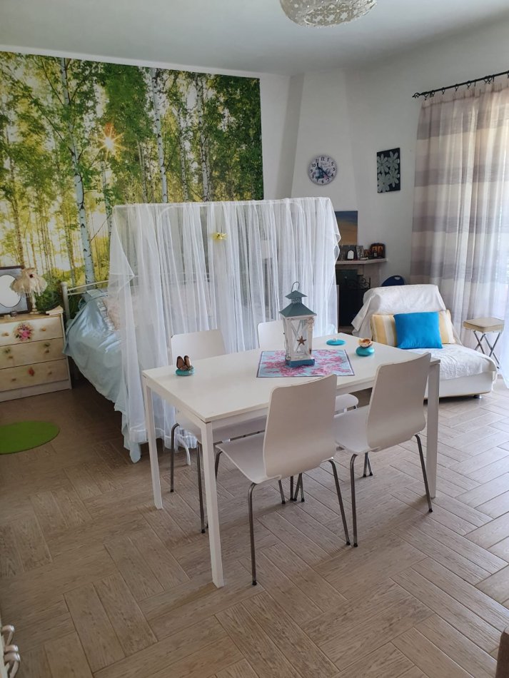 Himare, shitet Vile ne plazh 3 Katshe Kati 3, 1.700 m² 700.000 € (HIMARE)