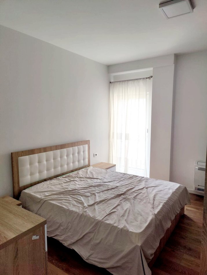 Tirane, jap me qera apartament 2+1+Ballkon Kati 3, 100 m² 700 € (Jordan Misja, Hurry Fulz)