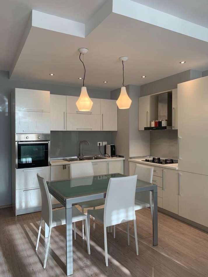 Tirane, shitet apartament 2+1+Ballkon Kati 3, 95 m² 180.000 € (Hamdi Sina)