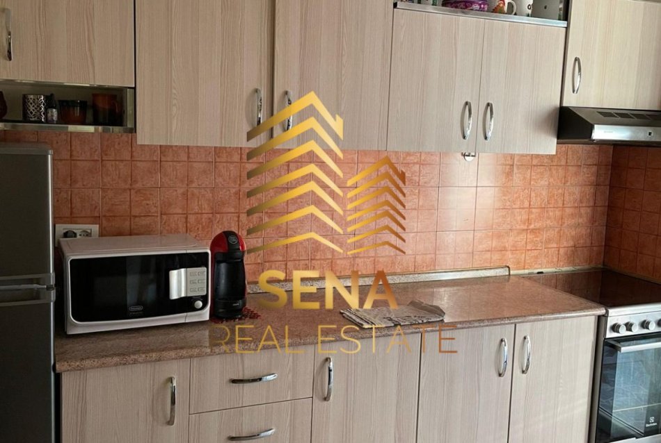 Tirane, jepet me qera apartament 2+1 Kati 5, 95 m² 600 € (Rruga Muhamet Gjollesha)