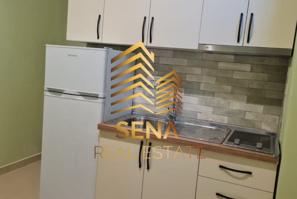 Tirane, jepet me qera apartament 1+1 Kati 1, 60 m² 330 € (Rruga e Dibres)