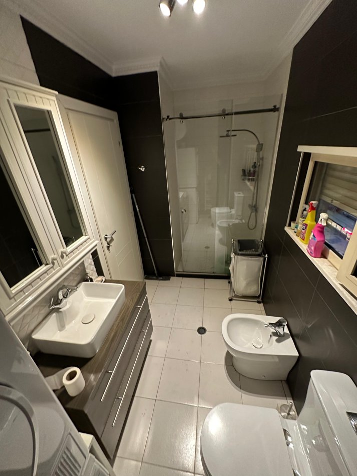 Tirane, shitet apartament duplex 2+1+Aneks+Ballkon Kati 6, 130 m² 320.000 € (Komuna e Parisit)