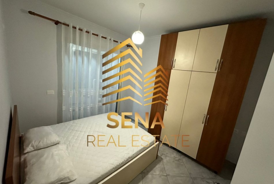 Tirane, jepet me qera apartament 2+1+Ballkon Kati 2, 90 m² 470 € (Rruga Teodor Keko)