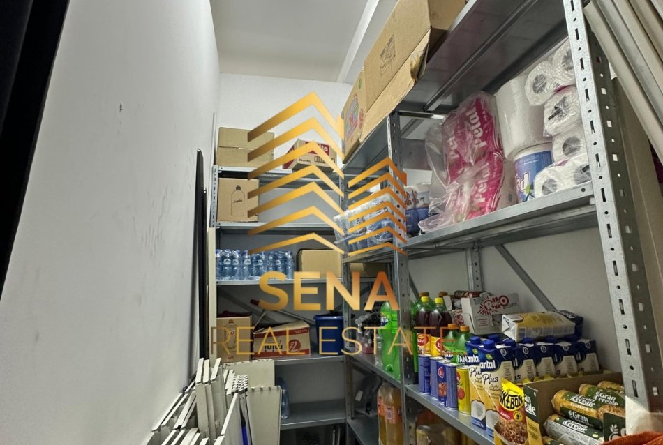 Tirane, jepet me qera ambjent biznesi Kati 0, 100 m² 850 € (Brryli)