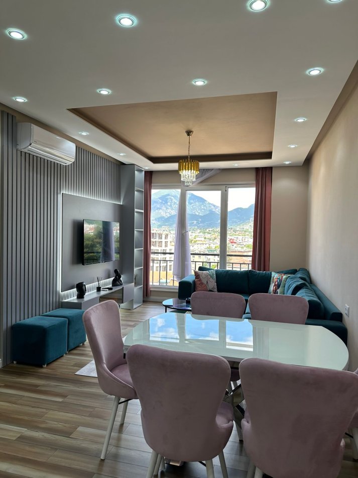 Tirane, jepet me qera 2+1 Kati 4, 100 m² 70 € (Rruga e dibres)