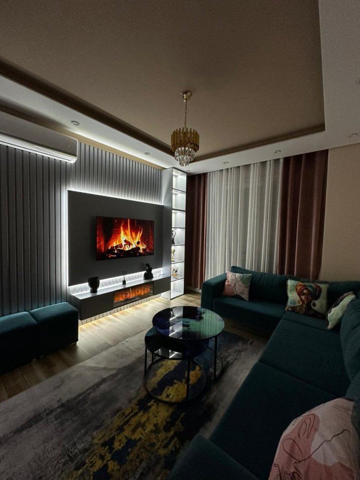 Tirane, jepet me qera 2+1 Kati 4, 100 m² 70 € (Rruga e dibres)