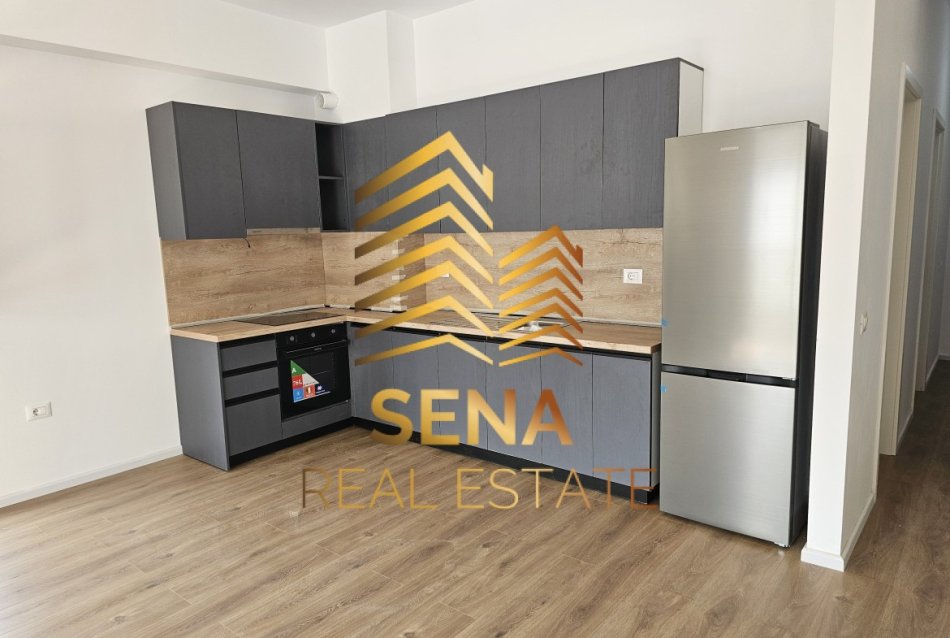 Tirane, jepet me qera apartament 2+1+Ballkon Kati 7, 75 m² 350 € (Rruga Pasho Hysa, Ali Demi)