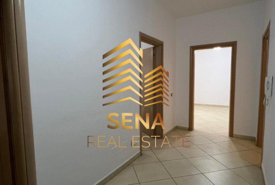 Tirane, jepet me qera apartament 2+1+Ballkon Kati 3, 83 m² 500 € (Rruga Selita e Vjetër)
