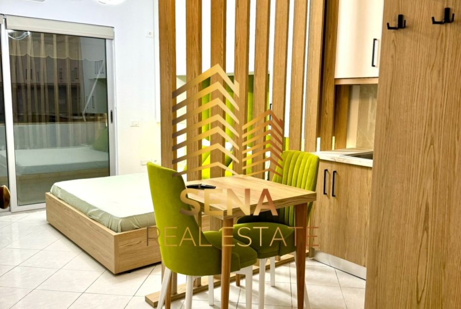 Tirane, jepet me qera garsonier 1+1 Kati 4, 45 m² 500 € (Rruga Dhimitër Shuteriqi)