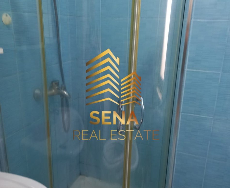 Tirane, jepet me qera apartament 1+1 Kati 5, 60 m² 400 € (Rruga e Dibres)