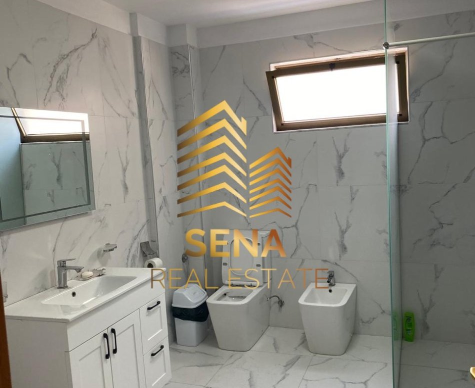 Tirane, jepet me qera apartament 2+1+Aneks+Ballkon Kati 2, 120 m² 500 € (Rruga Skënder Jareçi)