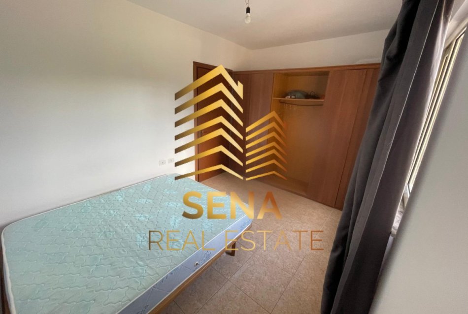 Tirane, jepet me qera apartament 2+1 Kati 3, 95 m² 450 € (Prane bar Deja Vu)
