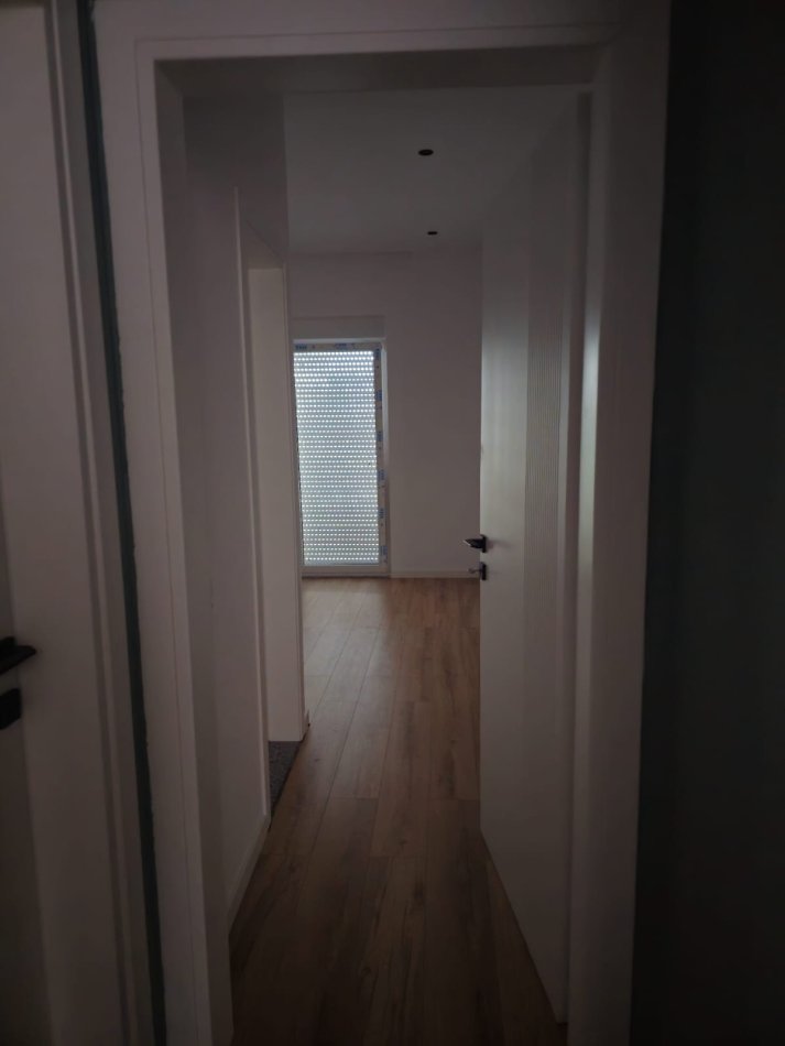 Durres, shitet apartament 2+1 , 104 m² 145.000 € (GOLEM TEK PORTO KAVALJA)