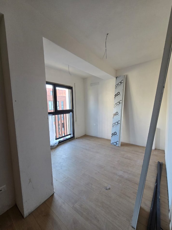 Tirane, shitet apartament 1+1+Aneks+Ballkon Kati 7, 67 m² 119.000 € (Bulevardi i ri)