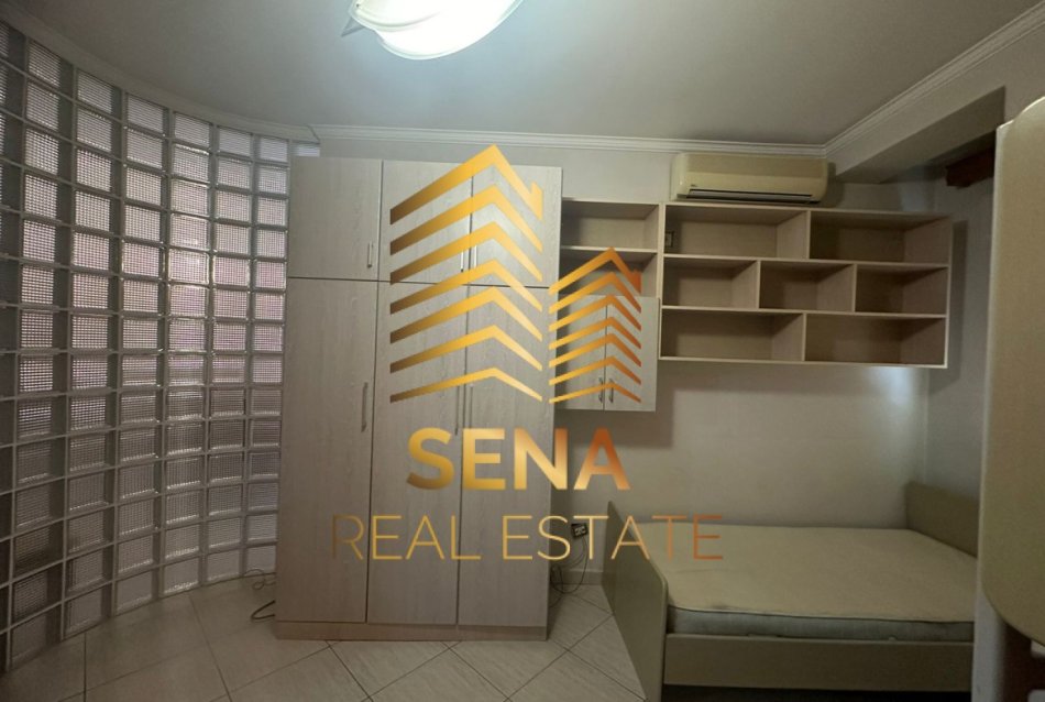 Tirane, jepet me qera apartament 2+1+Ballkon Kati 2, 110 m² 650 € (Rruga Don Bosko)