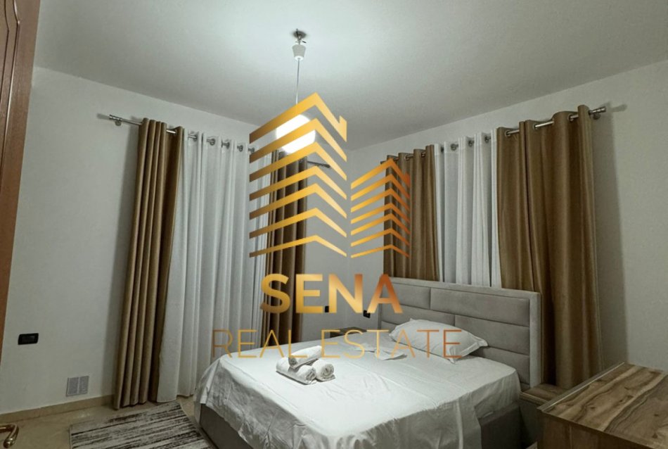 Tirane, jepet me qera shtepi 1+1 Kati 4, 100 m² 500 € (Rruga Jorgo Plaku)