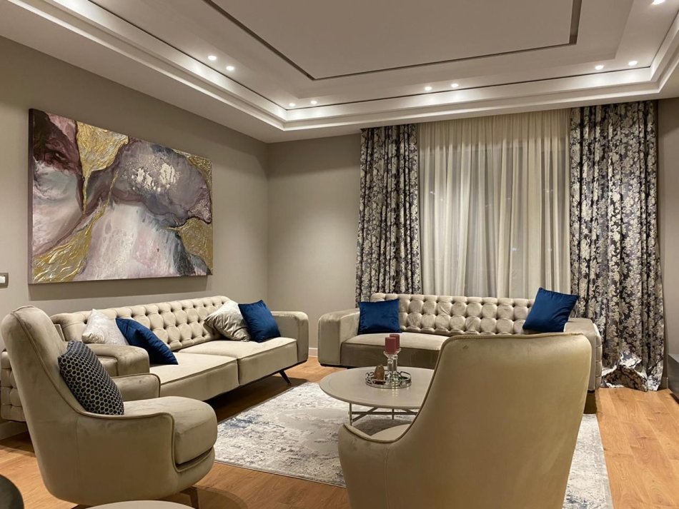 Tirane, Shitet Apartament Lux 3+1+2+Garderobe, Sip 182 m². Cmimi 320.000 Euro (Kompleksai Turdiu, Fusha e Aviacionit)