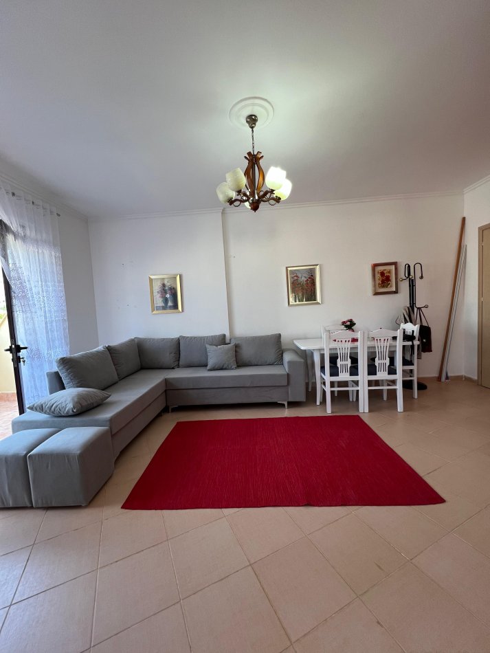 Tirane, shitet apartament 2+1+Aneks+Ballkon Kati 5, 110.000 € 